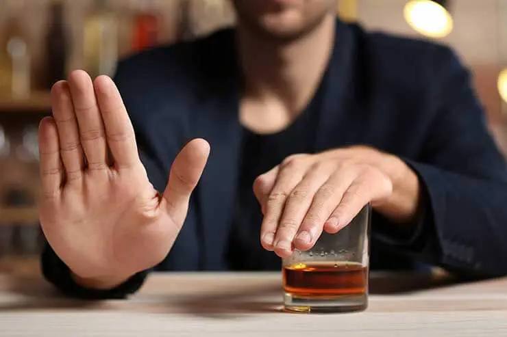 Як змусити людину кинути пити в домашніх умовах