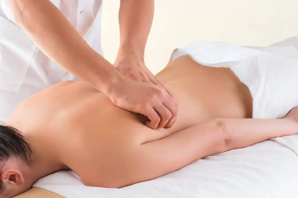 як робити масаж спини